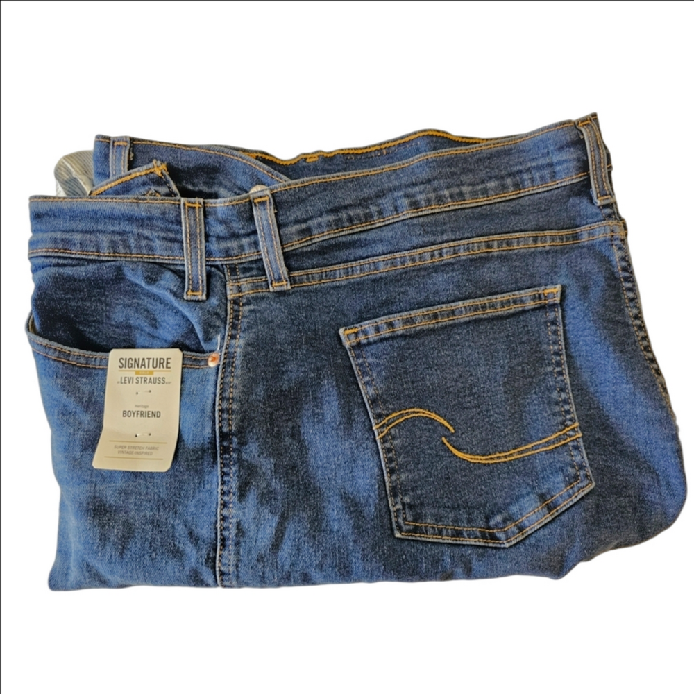 New Levi's Signature Jeans W34